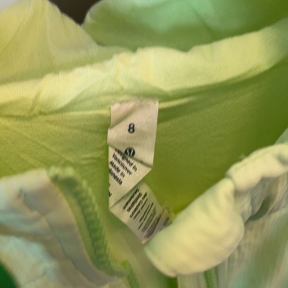 Lululemon Street to Studio Hoodie - Sz 8 - Picture 4 of 4